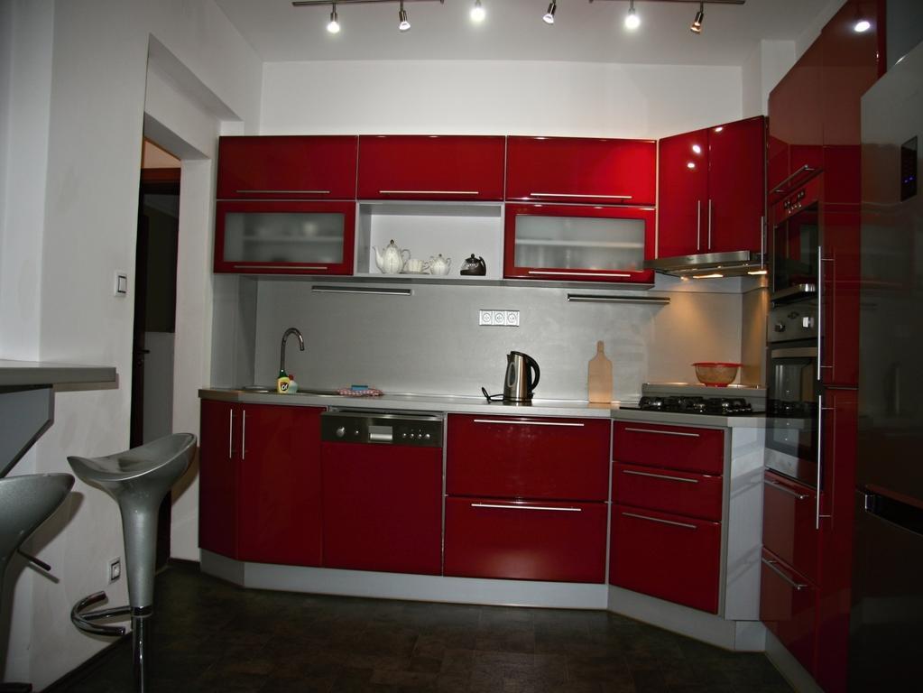 Dr. Engla Apartment *